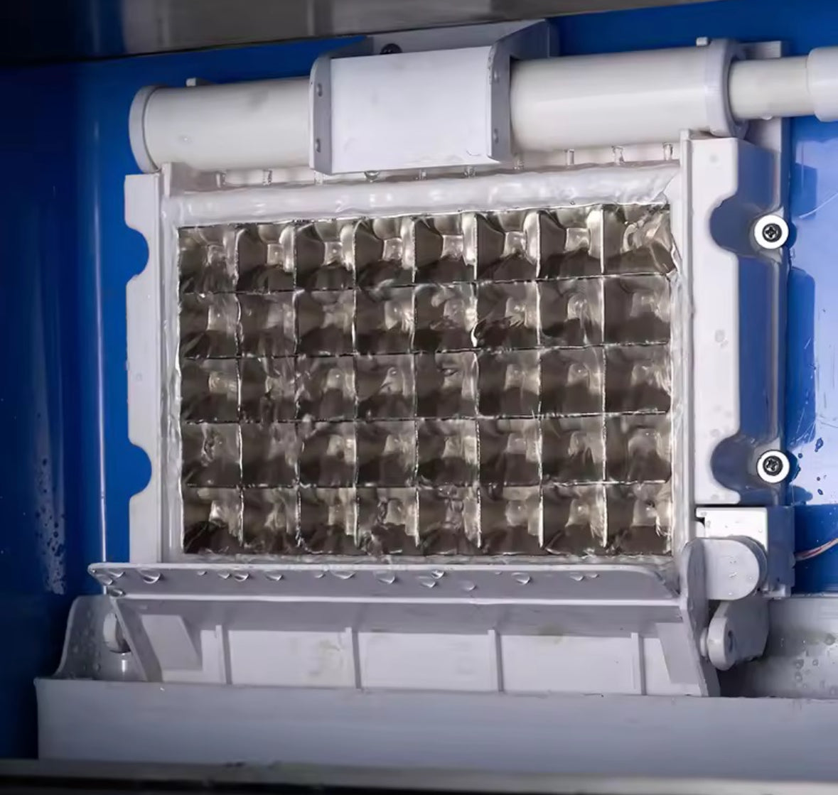 Commercial Ice Cube Maker Machine Water Pump.