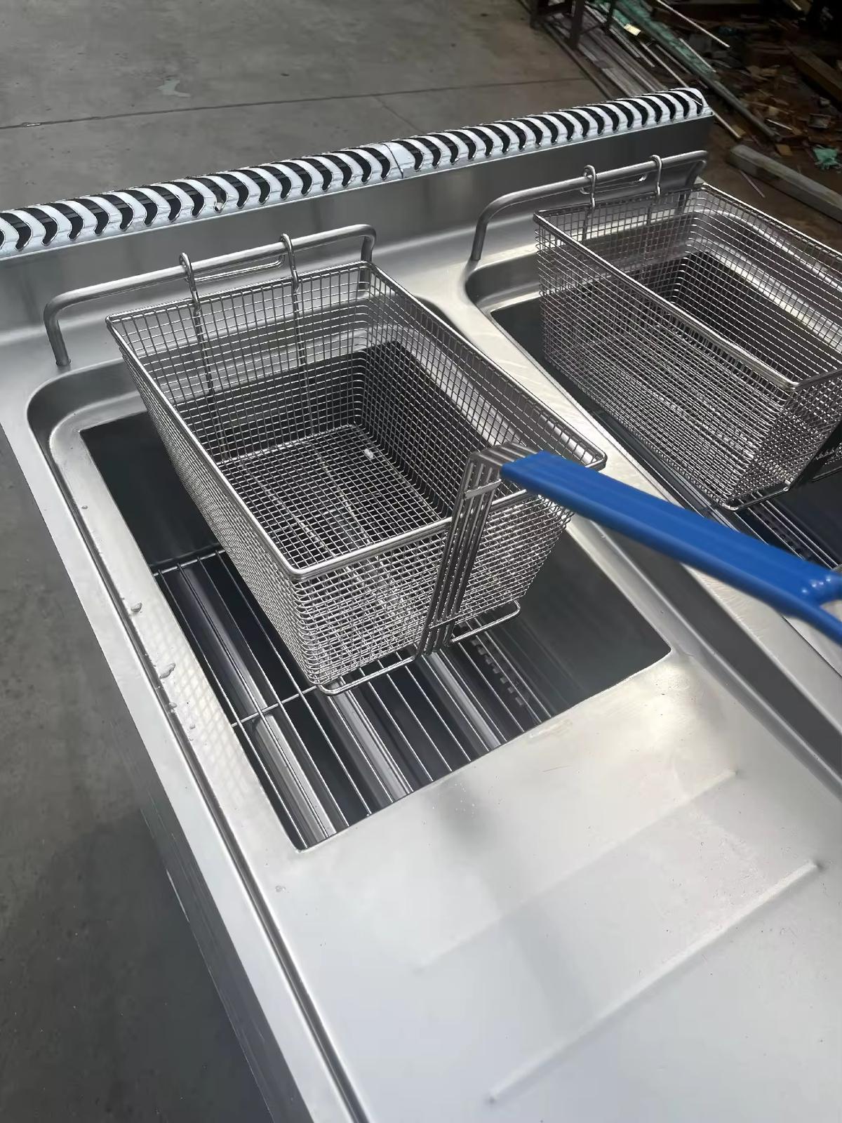 Gas 2-Tank Fryer With Cabinet